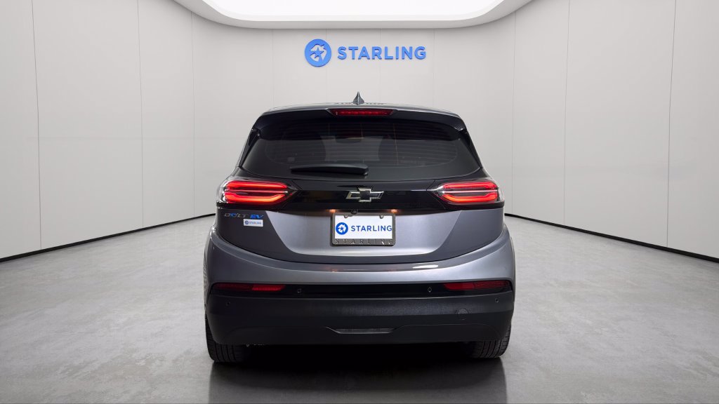 Certified 2023 Chevrolet Bolt LT w/ Driver Confidence Package FWD image 7