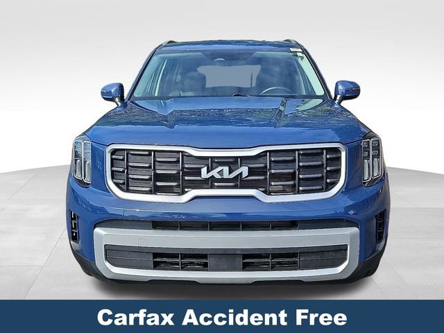 Used 2025 Kia Telluride S FWD image 3