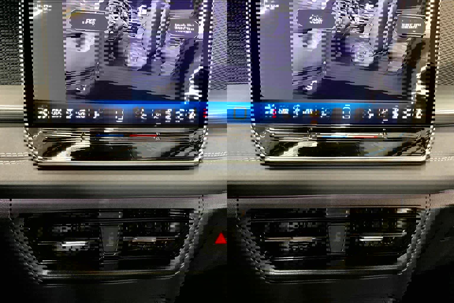 New 2026 Volkswagen Tiguan SE image 21