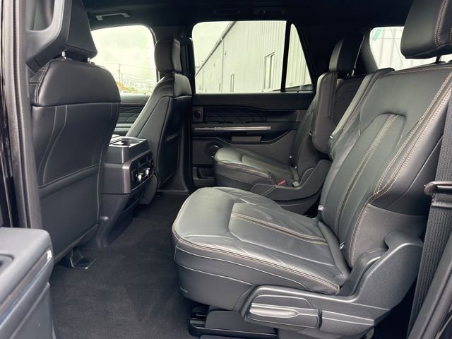 Used 2024 Ford Expedition Max Platinum AWD/4WD image 17