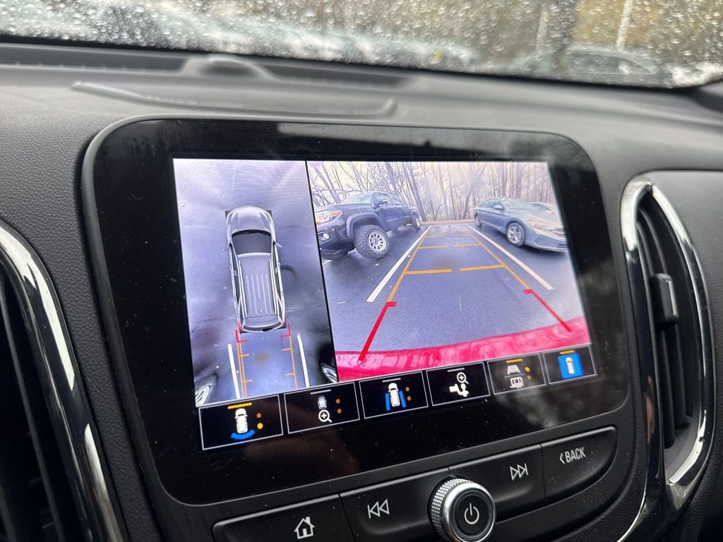 Used 2024 Chevrolet Equinox RS w/ RS Leather Package image 5