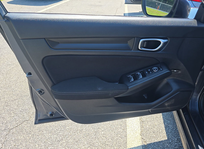 Used 2022 Honda Civic Sport image 12