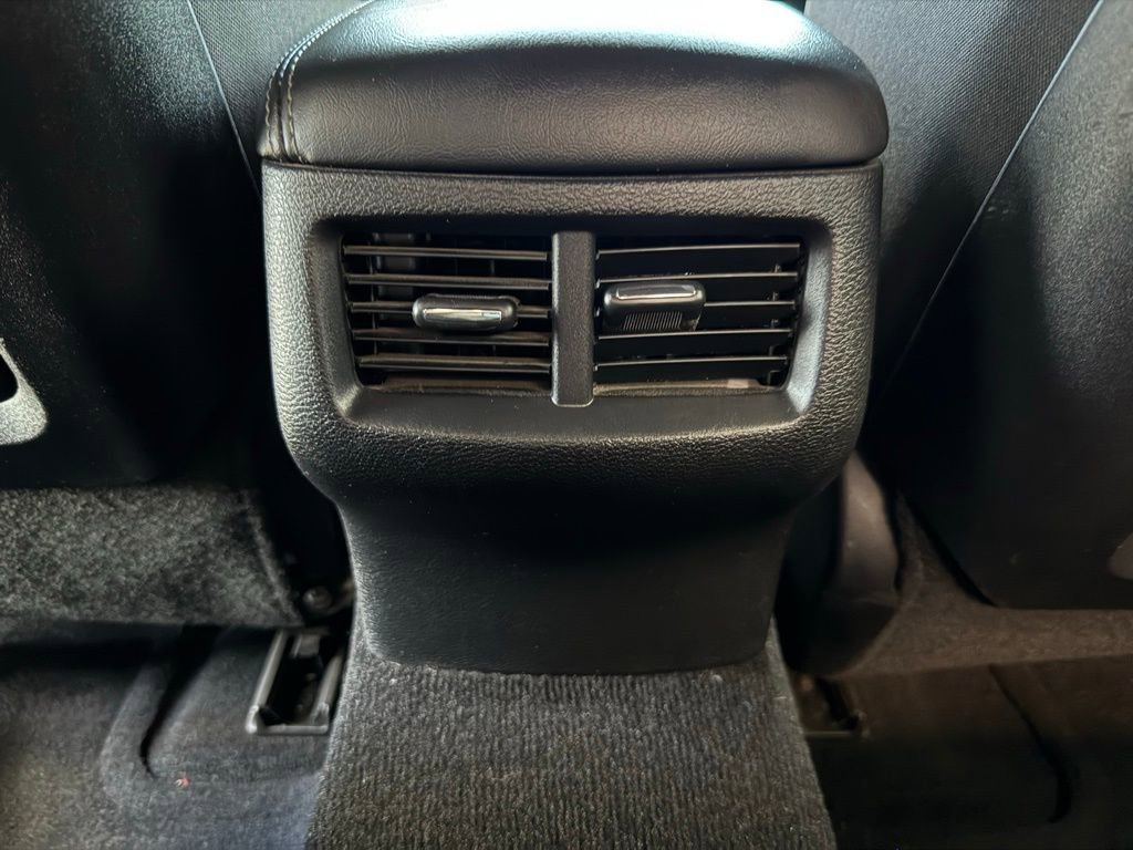 Used 2021 Dodge Challenger GT w/ Driver Convenience Group image 12