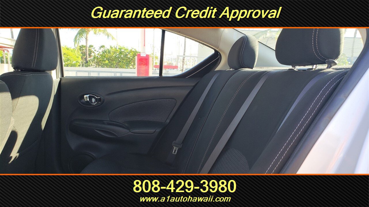 Used 2018 Nissan Versa SV w/ SV Special Edition FWD image 11