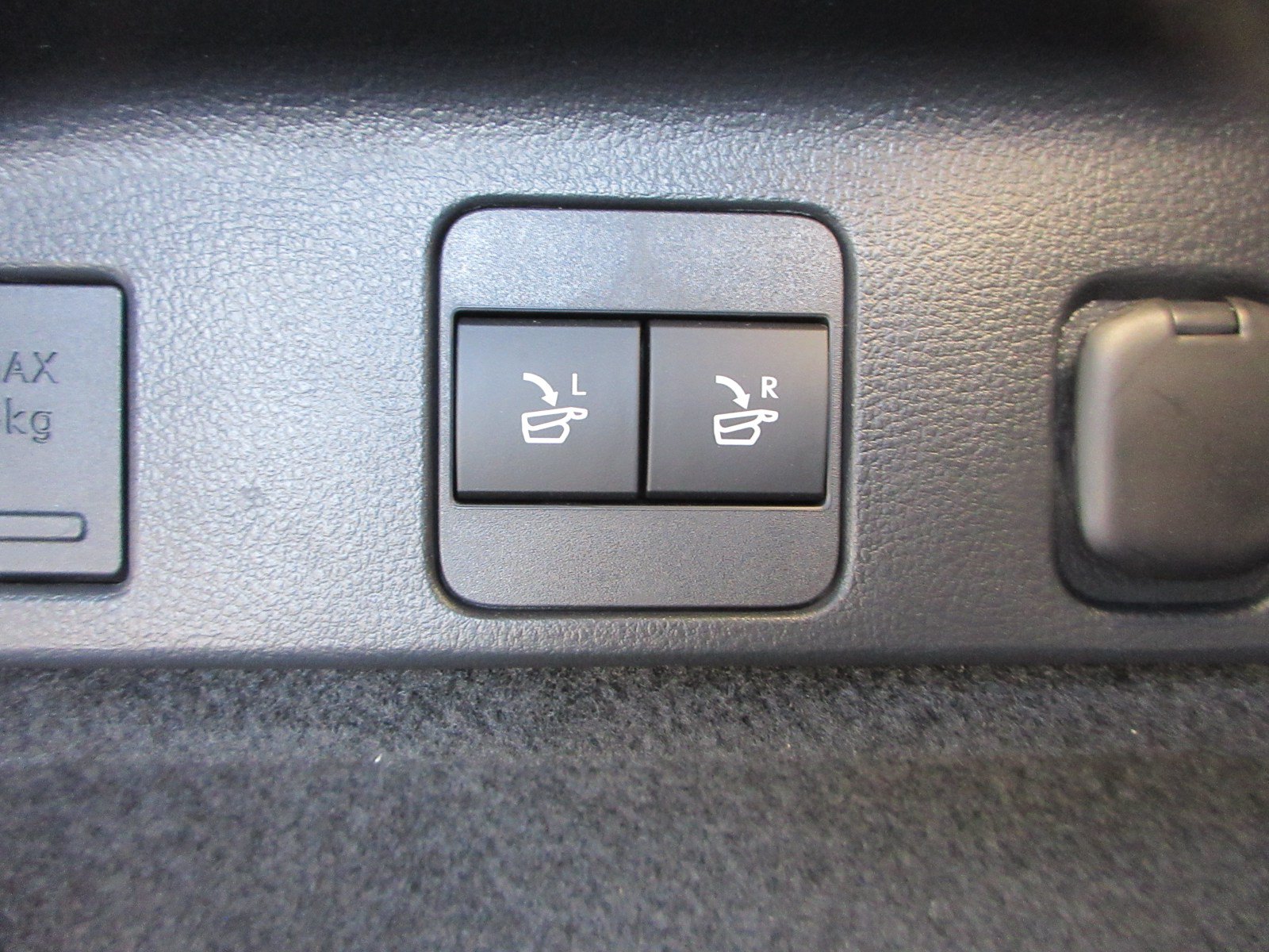 Used 2024 Lexus RX 350h w/ Accessory Package (Z1) AWD/4WD image 51