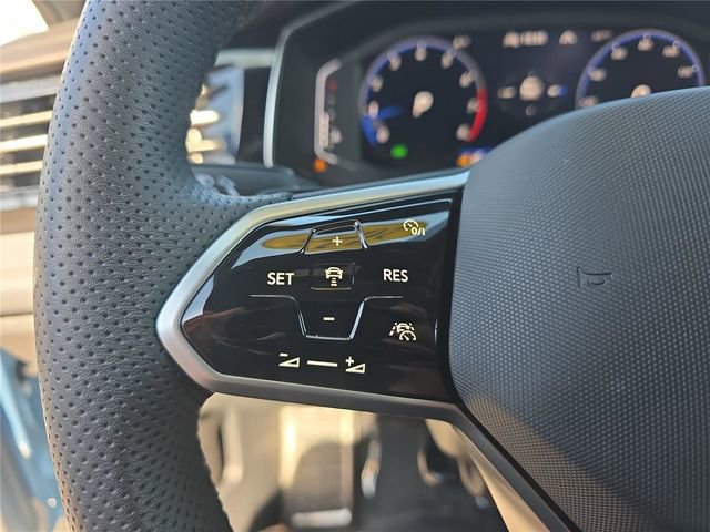 Used 2025 Volkswagen Jetta GLI Autobahn image 23