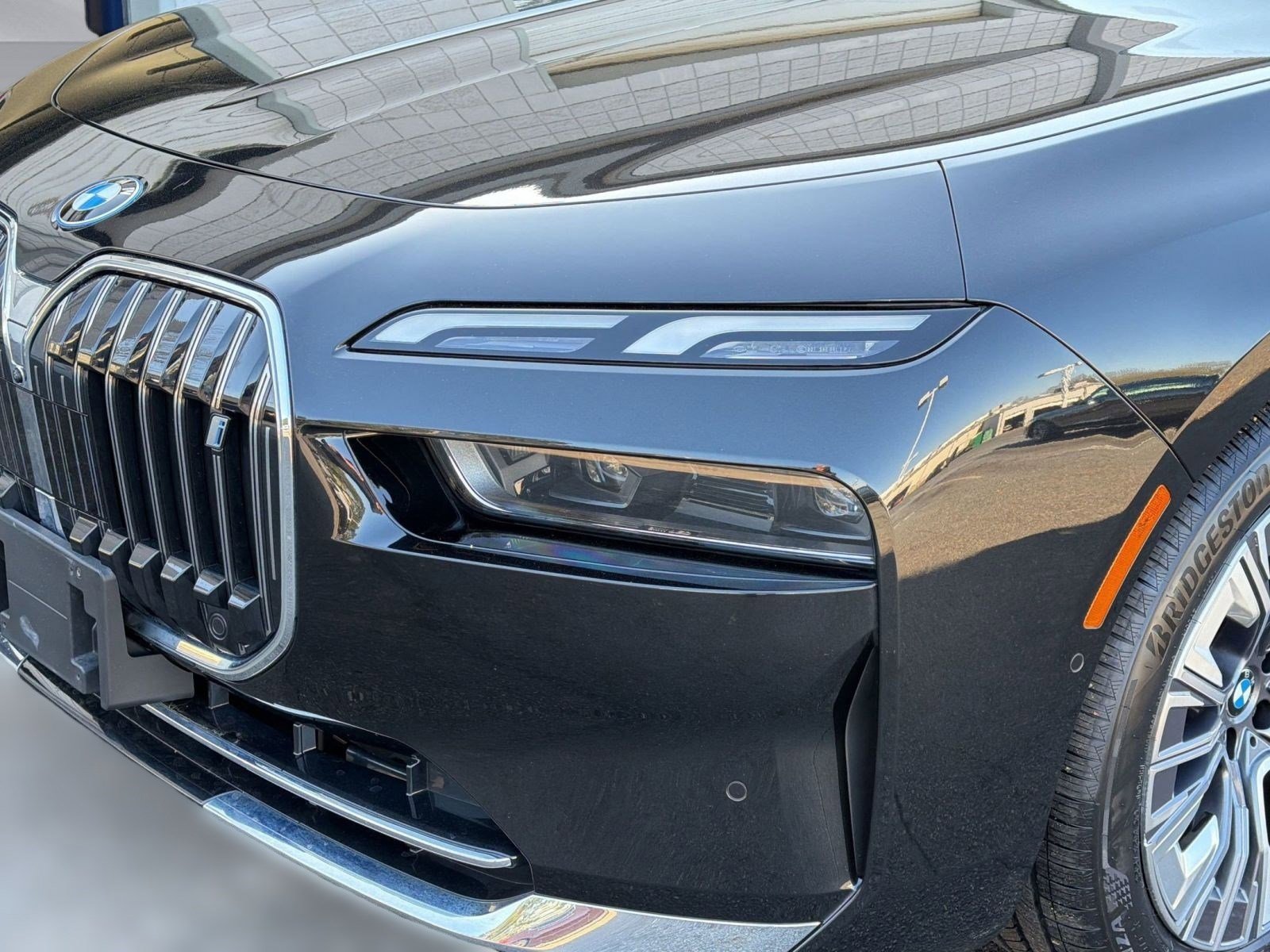 Certified 2024 BMW i7 xDrive60 image 11