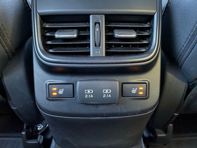 Used 2022 Subaru Outback Wilderness image 28