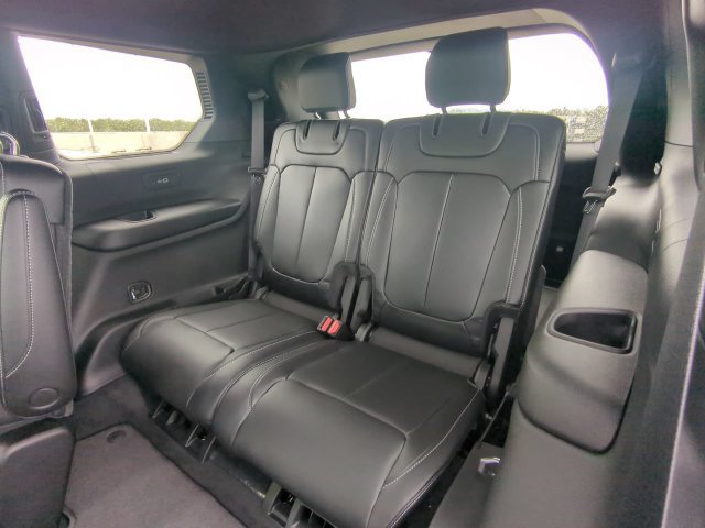 New 2027 Jeep Grand Cherokee L Limited RWD image 15