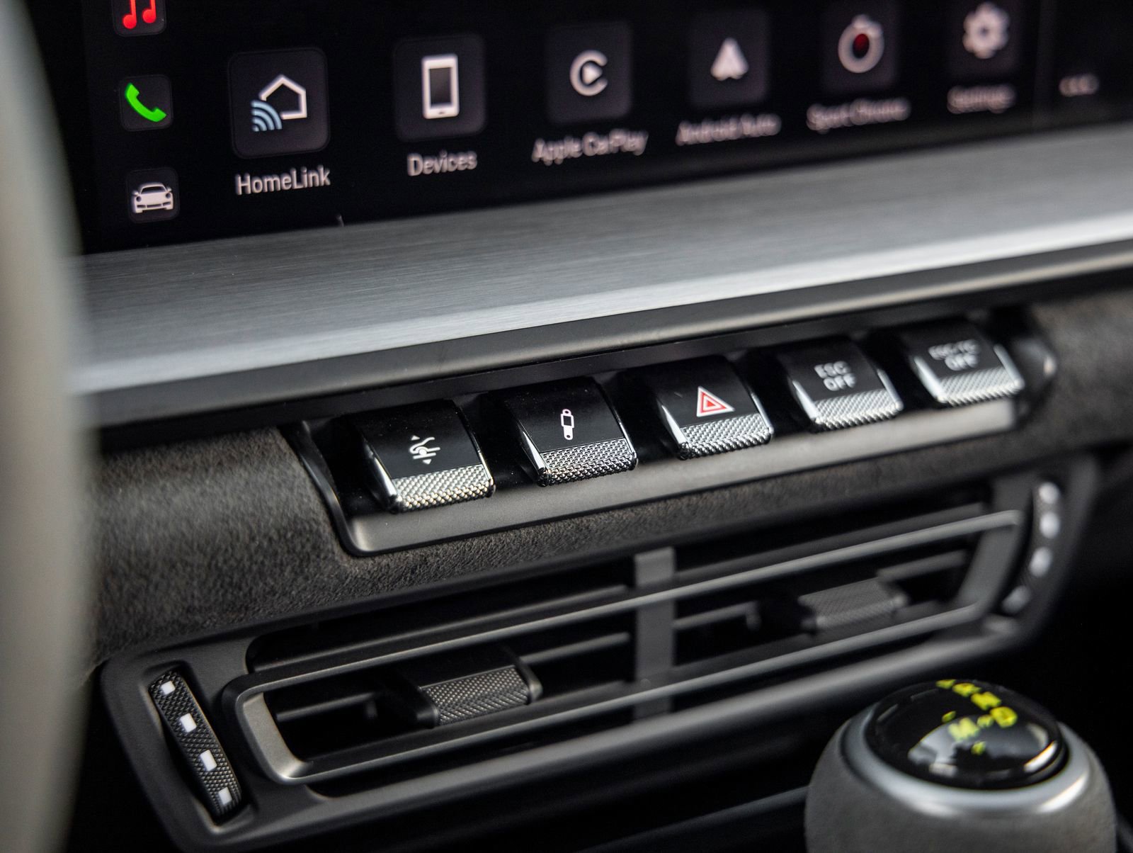 Certified 2024 Porsche 911 GT3 image 40