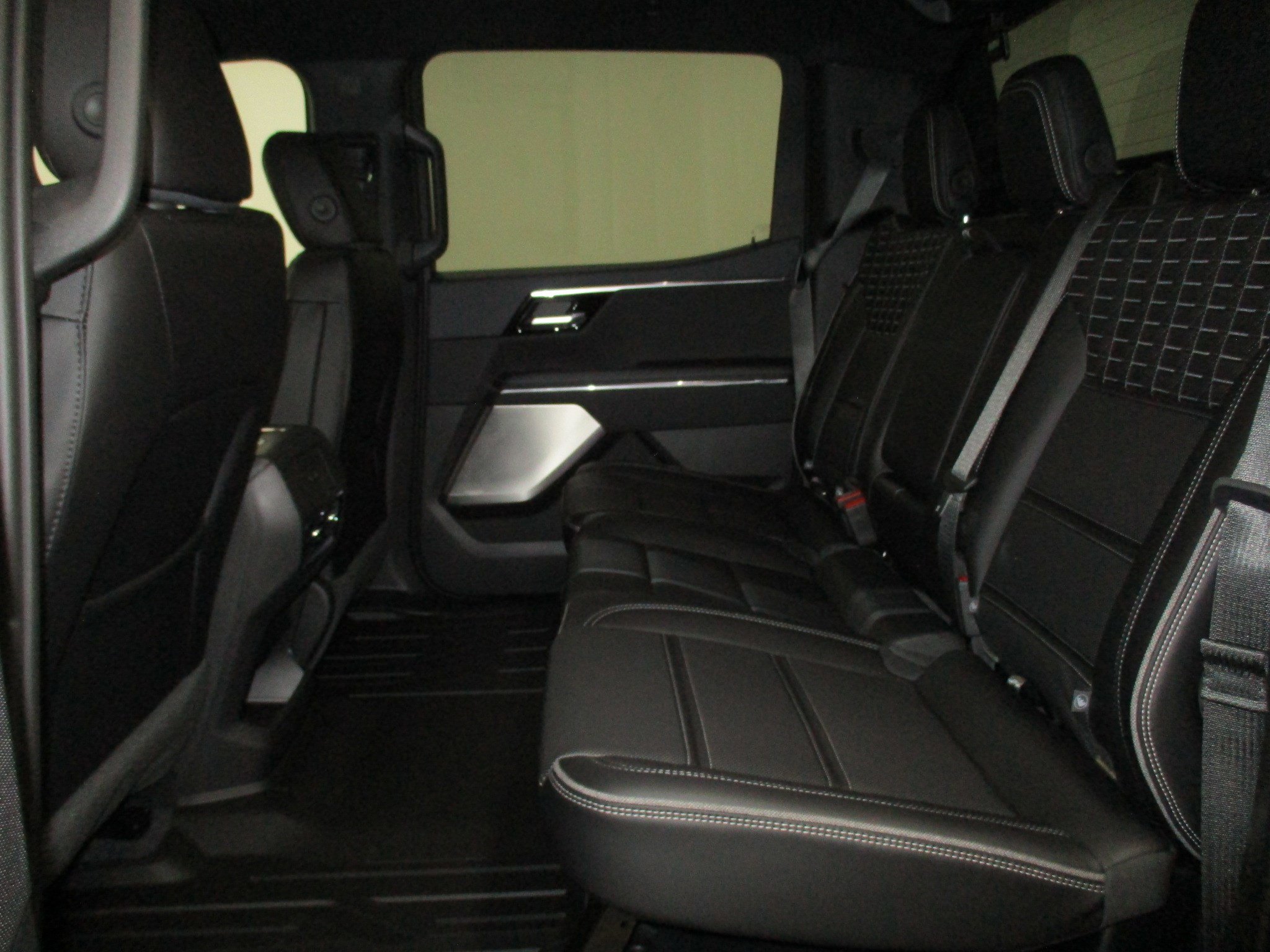 New 2025 GMC Sierra EV Denali image 29