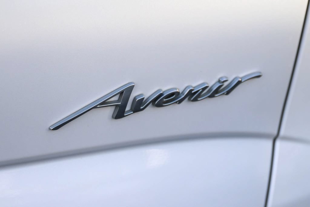 Used 2022 Buick Enclave Avenir w/ Avenir Technology Package AWD/4WD image 36