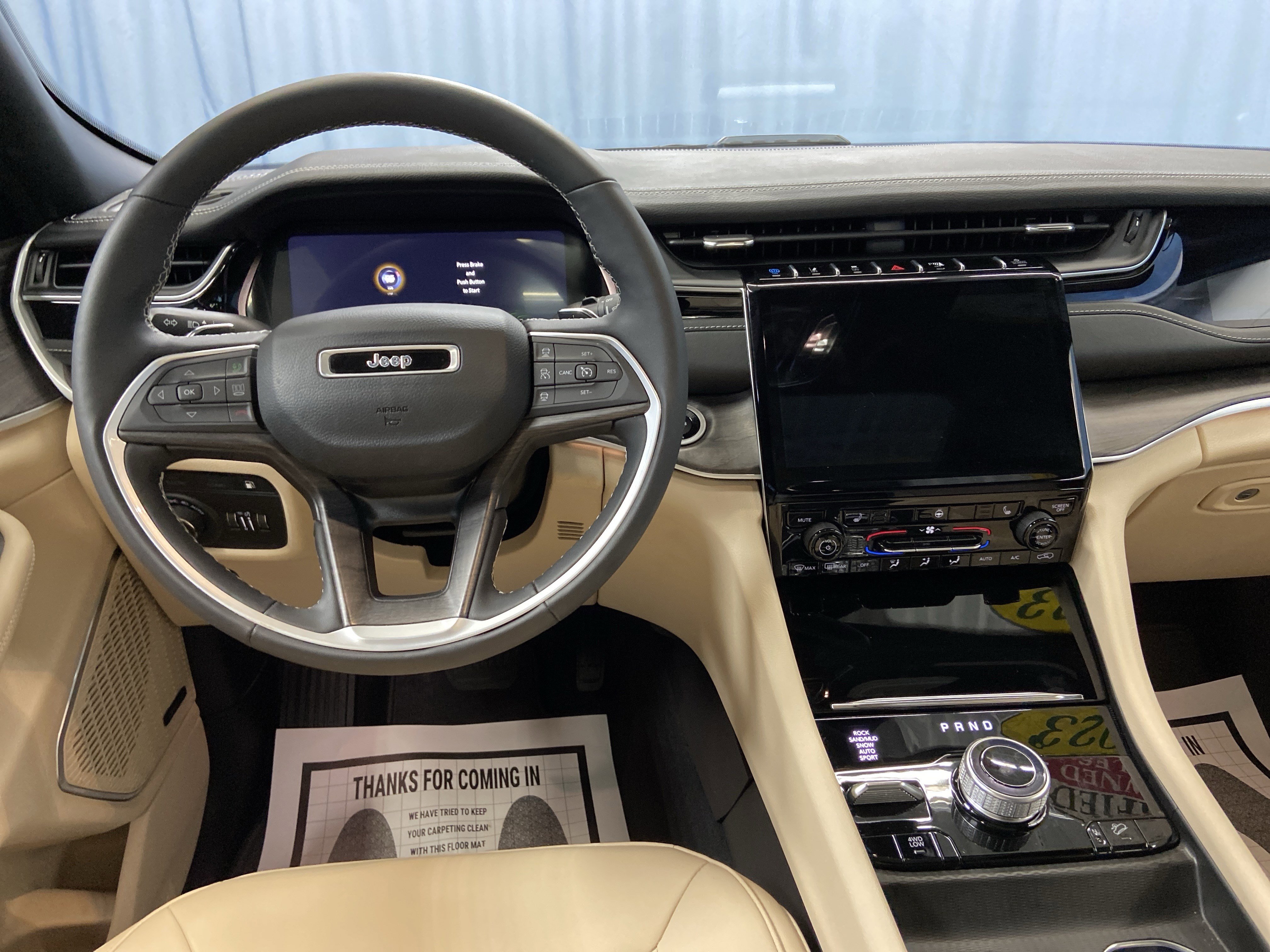 Used 2023 Jeep Grand Cherokee 4WD 4xe image 32