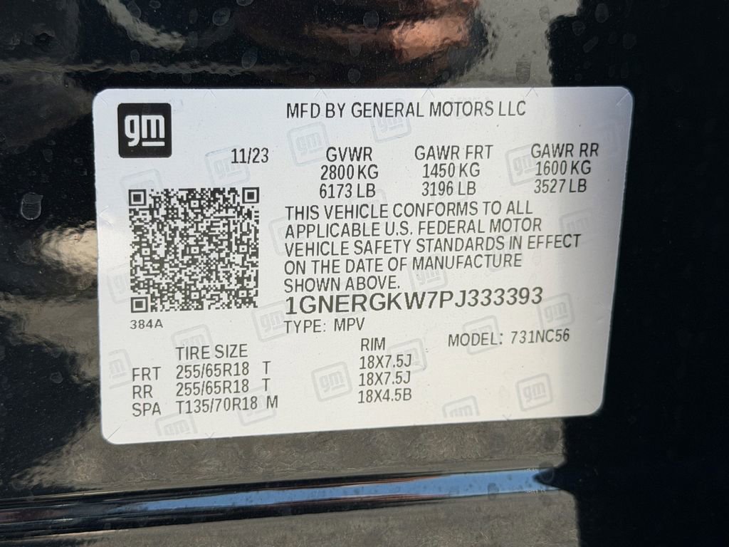 Used 2023 Chevrolet Traverse LT image 36