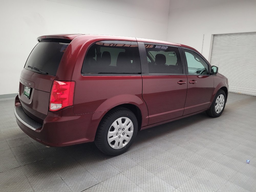 Used 2018 Dodge Grand Caravan SE image 10