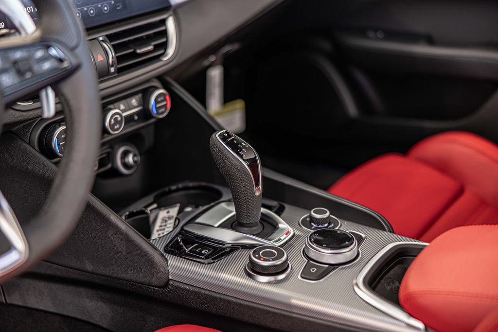 New 2026 Alfa Romeo Giulia AWD w/ Driving Assist Package image 22