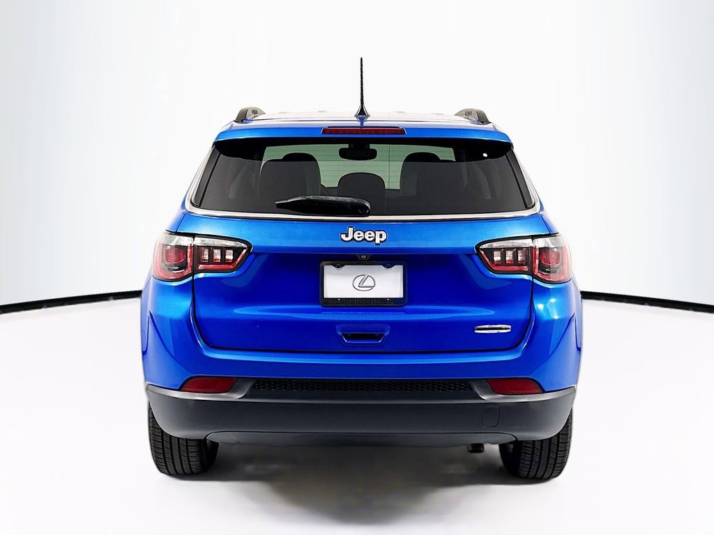 Used 2019 Jeep Compass Latitude w/ Popular Equipment Group image 6