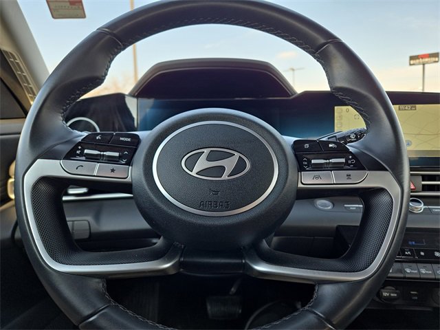 Certified 2024 Hyundai Elantra Limited image 17
