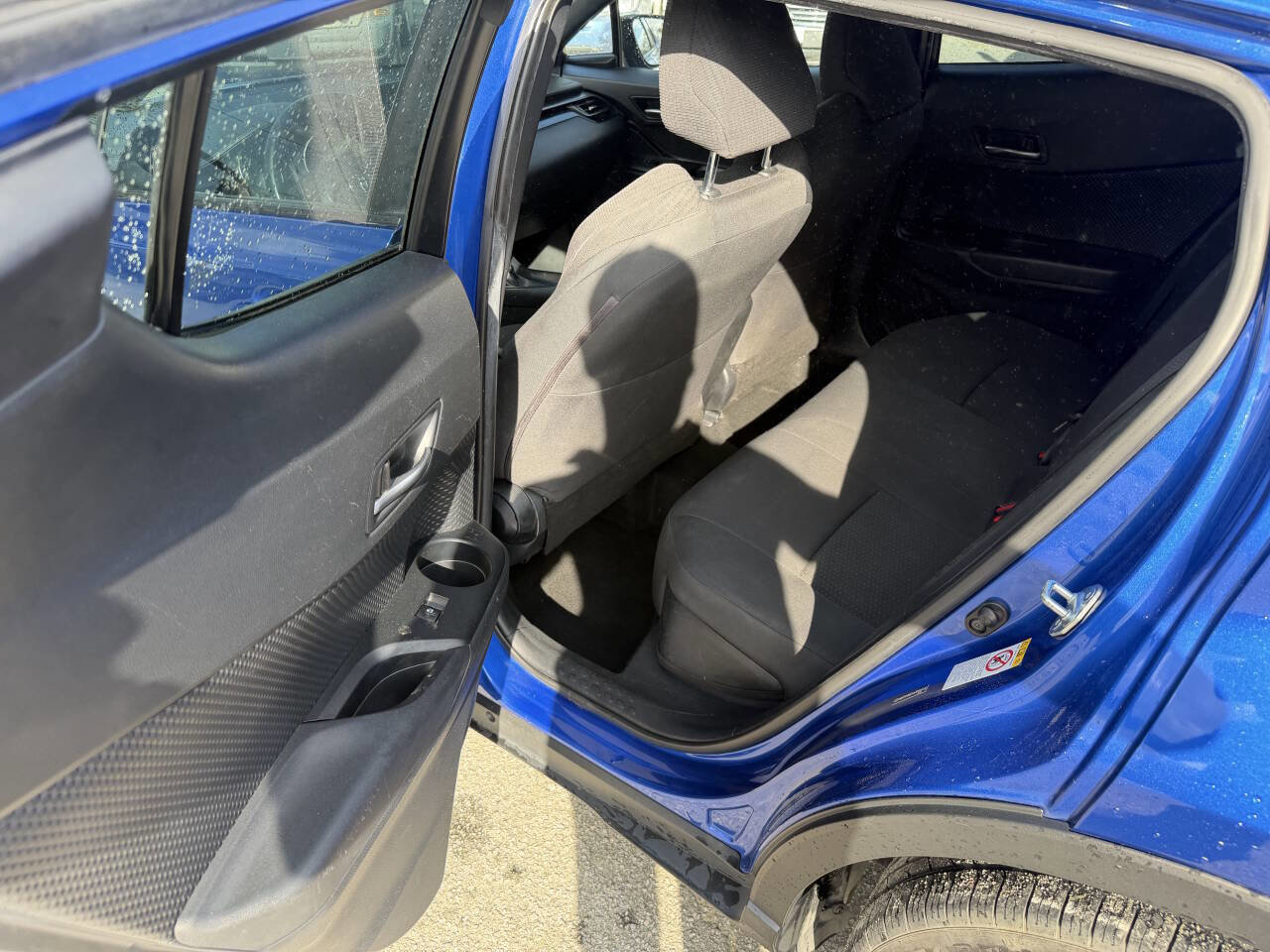 Used 2018 Toyota C-HR XLE FWD image 15