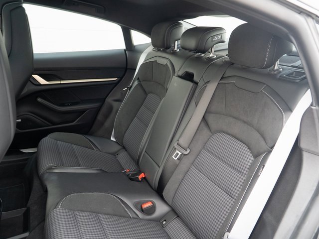 Certified 2025 Porsche Taycan 4S image 19