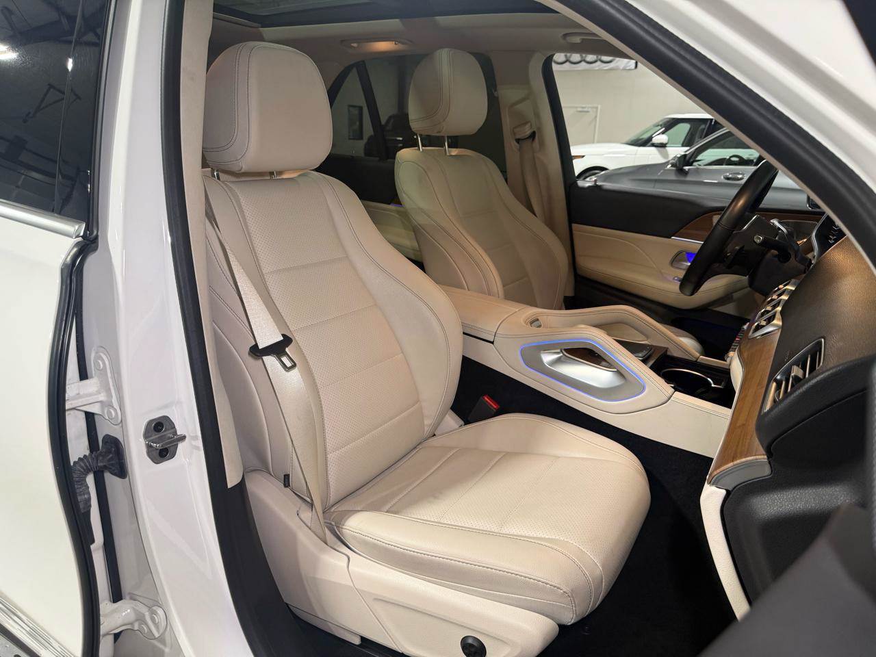 Used 2022 Mercedes-Benz GLE 350 4MATIC image 27