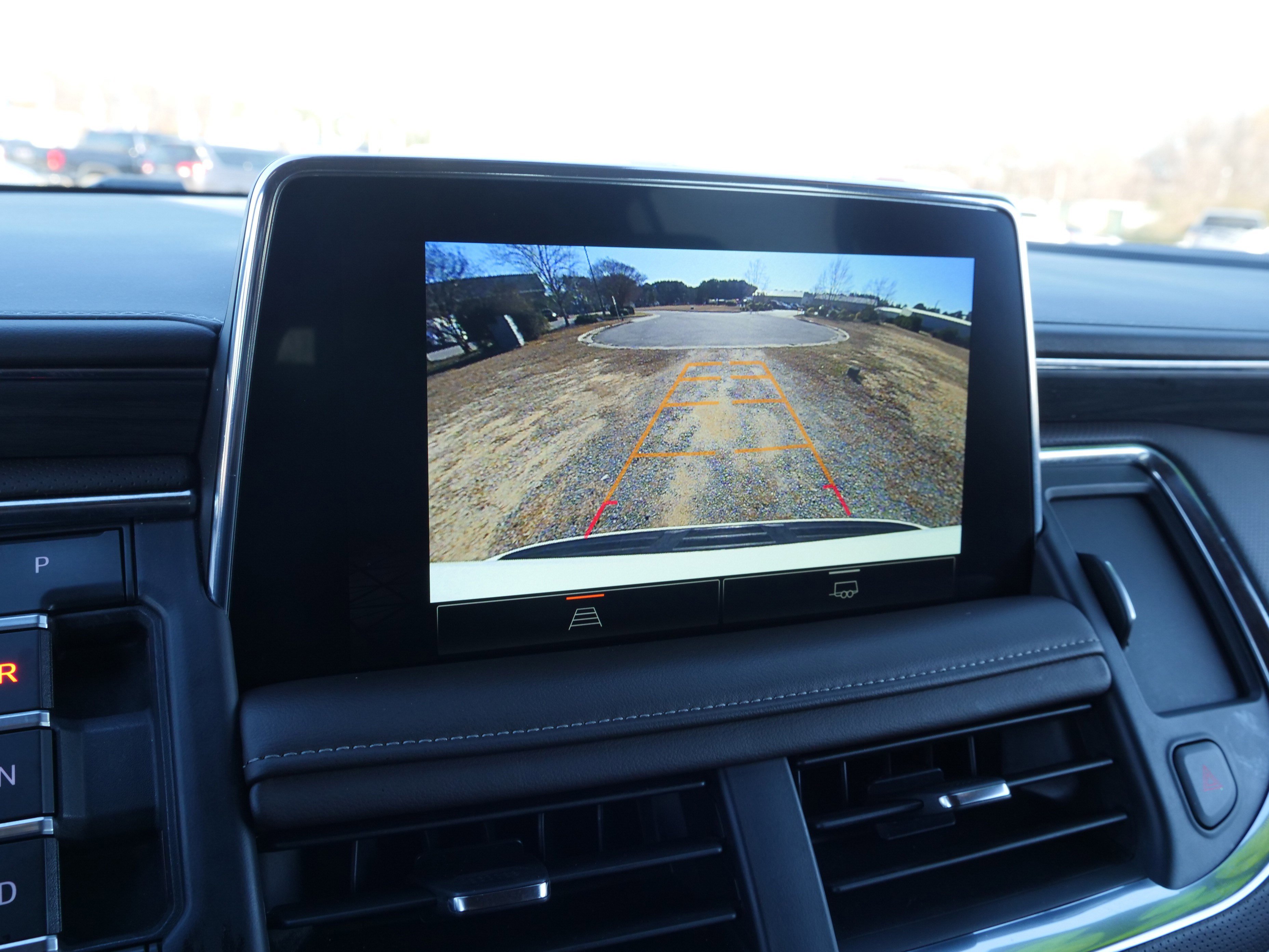 Certified 2024 GMC Yukon XL SLT image 28