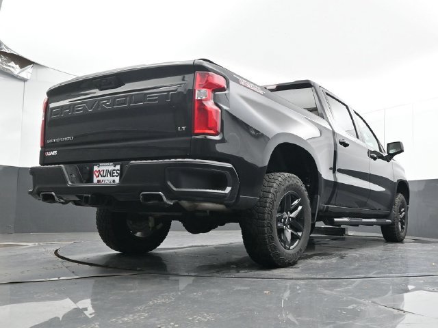 Used 2024 Chevrolet Silverado 1500 LT Trail Boss w/ Convenience Package II AWD/4WD image 21