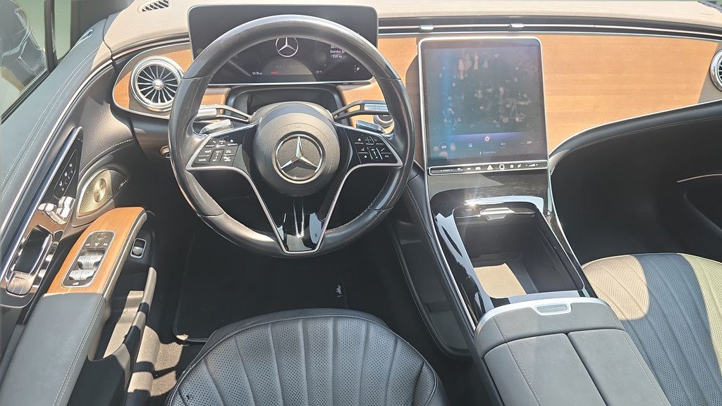 Used 2022 Mercedes-Benz EQS 450+ Sedan image 18