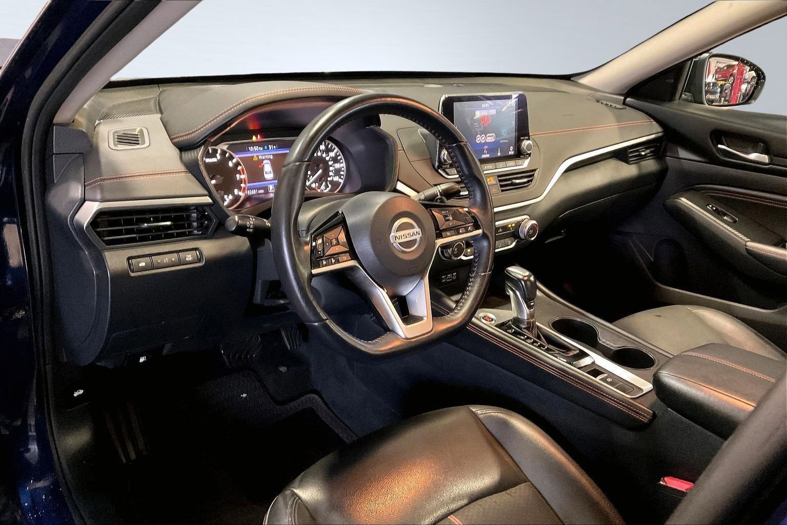 Used 2019 Nissan Altima 2.5 SR w/ SR Premium Package image 22