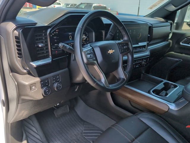 Used 2024 Chevrolet Silverado 2500 High Country w/ Z71 Off-Road Package image 16