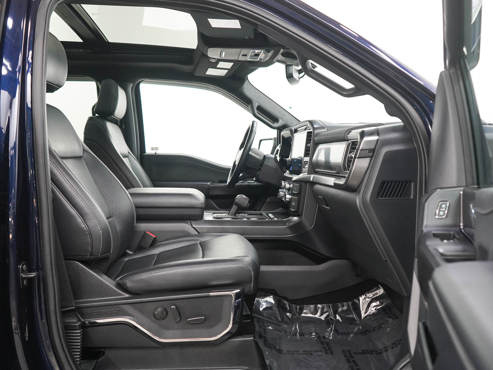 Used 2024 Ford F150 Lariat w/ Bed Utility Package AWD/4WD image 11