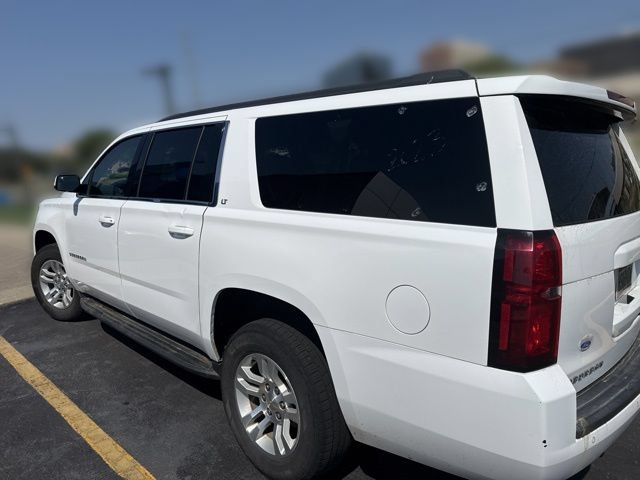 Used 2019 Chevrolet Suburban LT AWD/4WD image 4