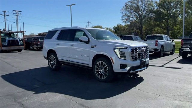 New 2026 GMC Yukon Denali w/ Sun & Power Step Package image 2