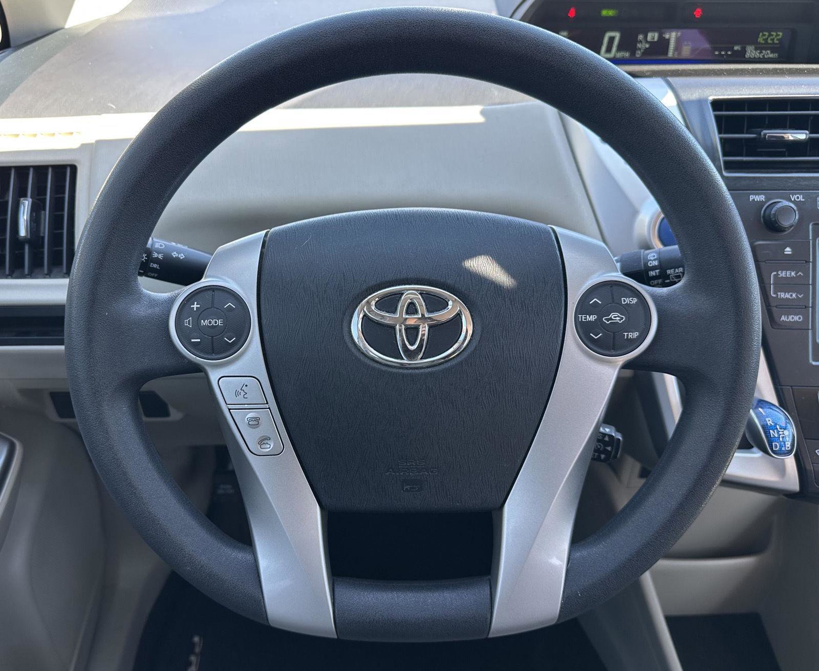 Used 2014 Toyota Prius V Three image 24