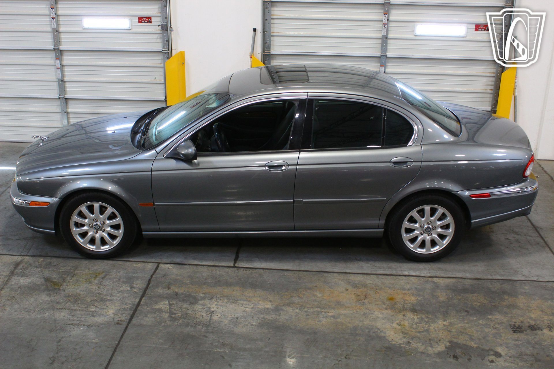 Used 2002 Jaguar X-TYPE 2.5 AWD/4WD image 8