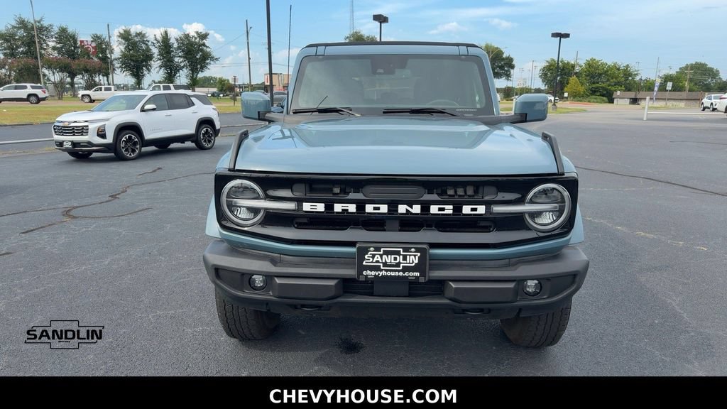 Used 2022 Ford Bronco Outer Banks AWD/4WD image 3