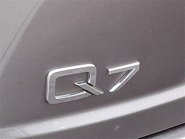 Used 2017 Audi Q7 3.0T Premium Plus w/ Premium Plus Package image 30