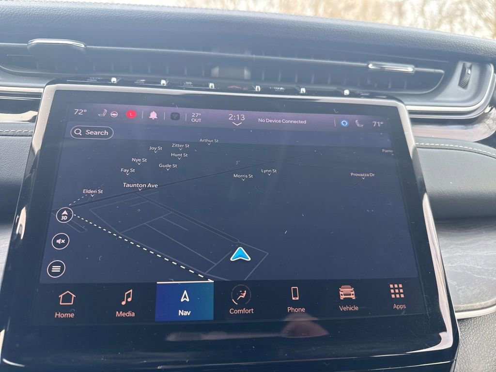 Used 2023 Jeep Grand Cherokee 4WD 4xe image 28