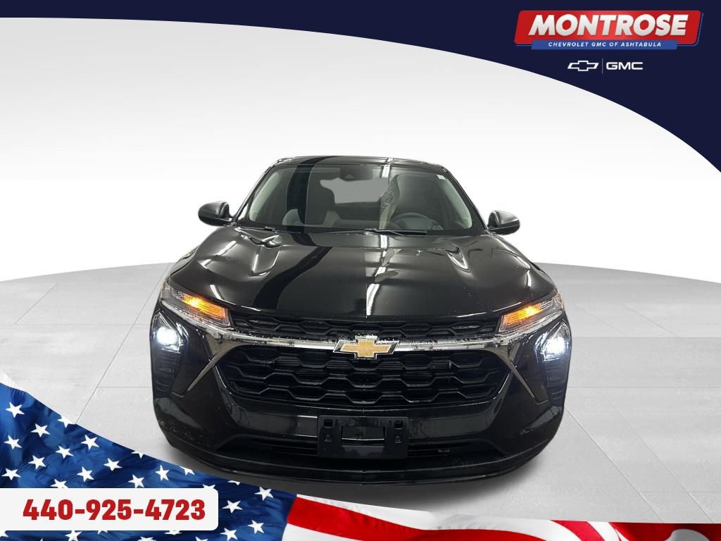 Used 2024 Chevrolet Trax LS image 8