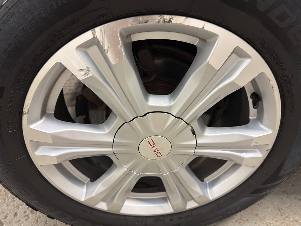 Used 2016 GMC Terrain SLT w/ Open Road Package image 36