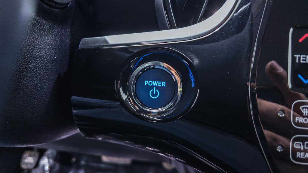 Used 2017 Toyota Prius Prime Premium image 27