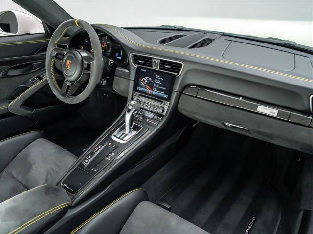 Used 2019 Porsche 911 GT2 RS RWD image 31