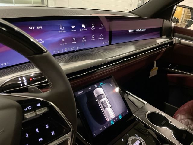 New 2026 Cadillac Escalade ESV Luxury w/ Touring Package image 19