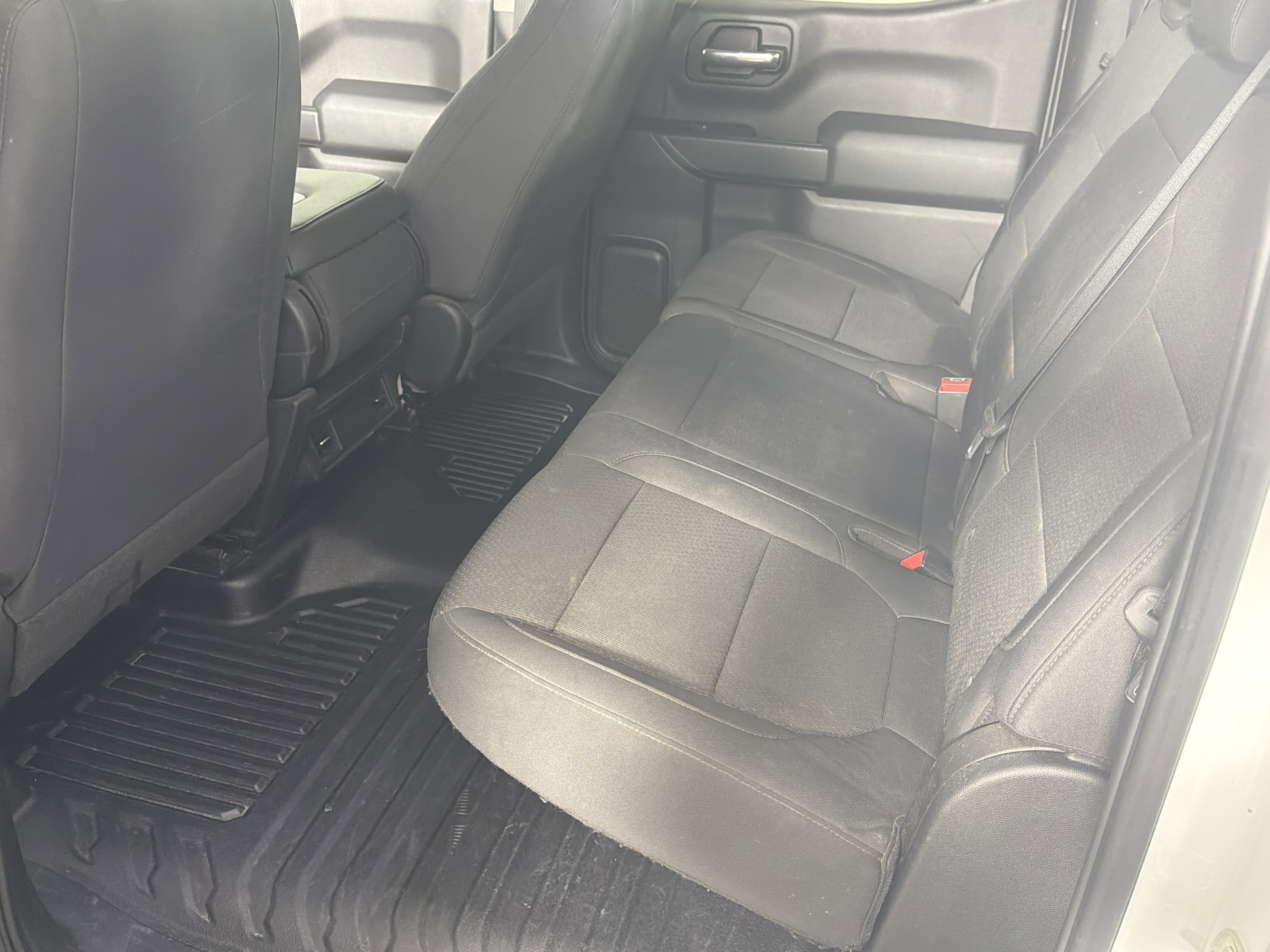 Used 2019 Chevrolet Silverado 1500 W/T w/ WT Convenience Package AWD/4WD image 17