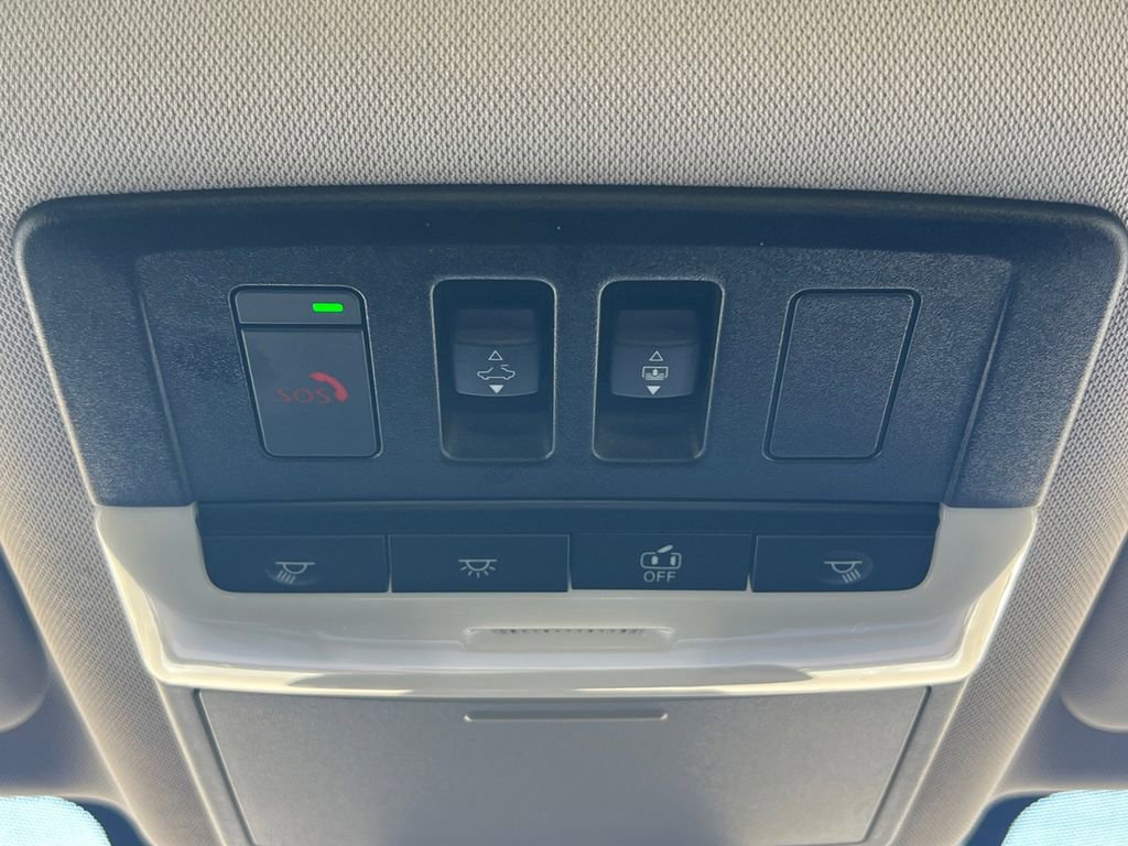 Certified 2023 Nissan Rogue SL w/ SL Premium Package image 25