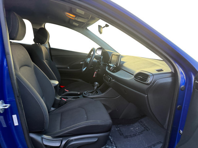Used 2019 Hyundai Elantra GT FWD image 12