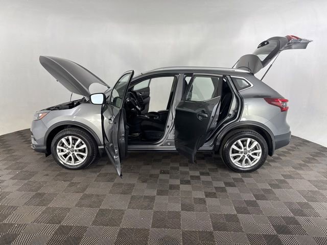Used 2021 Nissan Rogue Sport SV image 11