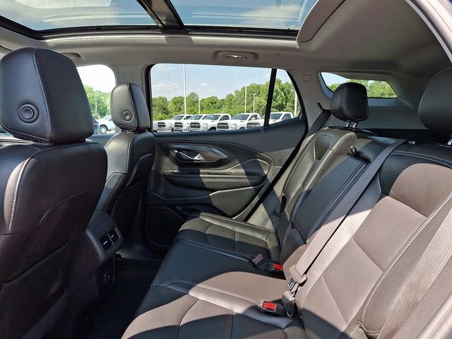Used 2022 GMC Terrain SLT AWD/4WD image 10