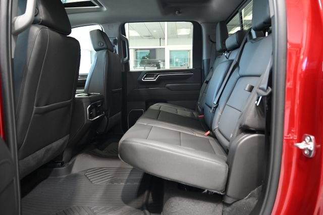 New 2026 Chevrolet Silverado 2500 LTZ w/ LTZ Premium Package AWD/4WD image 14