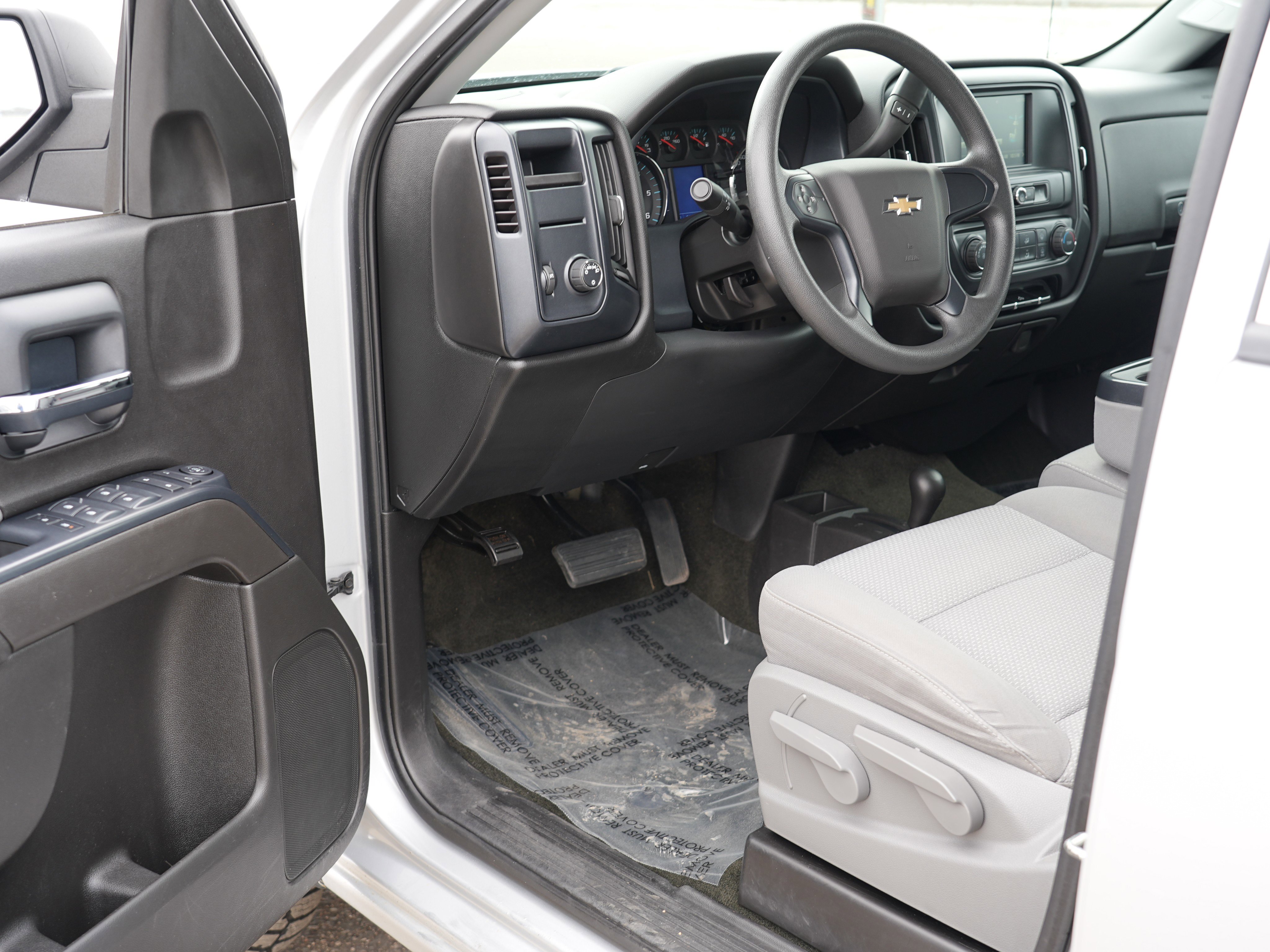 Used 2017 Chevrolet Silverado 1500 Custom image 15